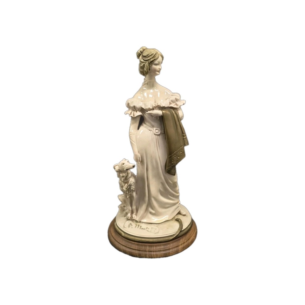 1994 Giuseppe Armani Capodimonte Figurine Lady With Greyhound Italy‎